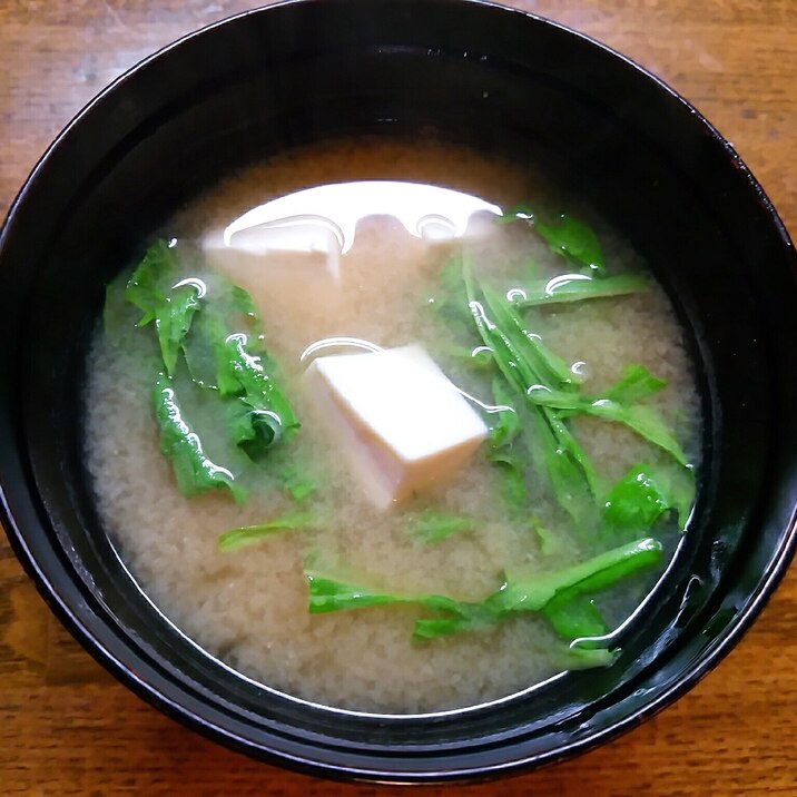 豆腐と水菜の味噌汁